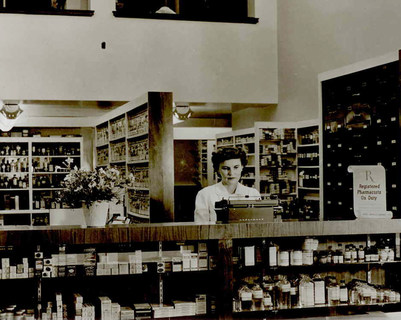 Online Medical Supplies Shelves Display